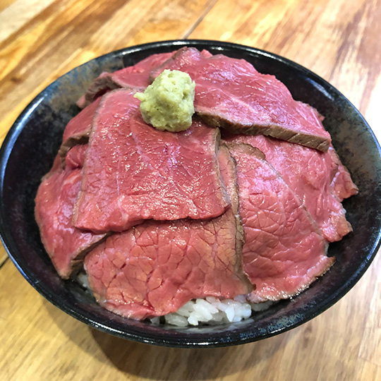 ローストビーフ丼