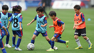 スクール